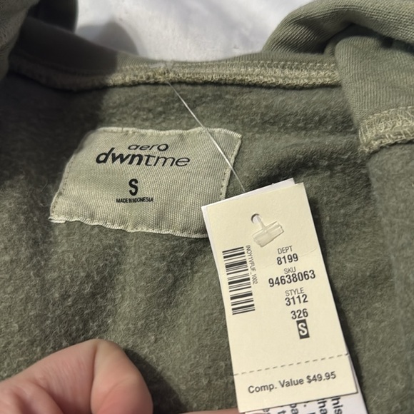 Cropped jacket and short set - Picture 6 of 7